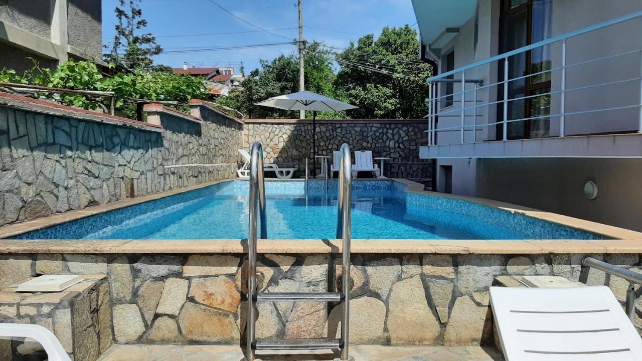 Family Hotel Favourite Obzor Kültér fotó